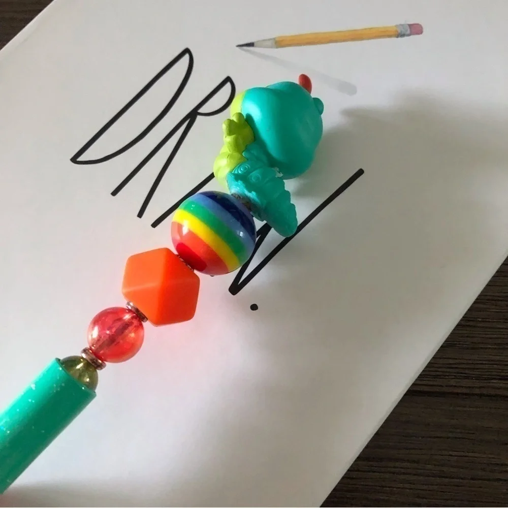 Disney Doorables: A Bug's Life: Heimlich handmade beaded pen
